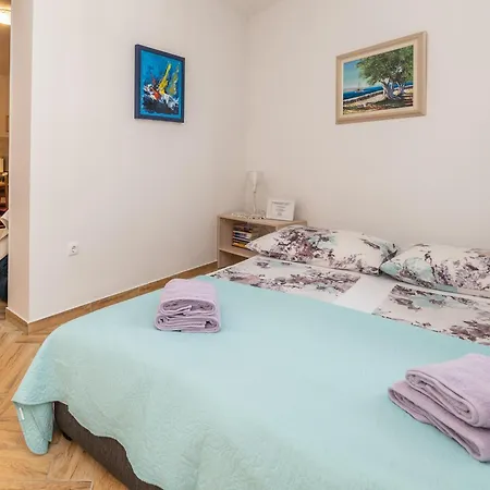 Karmen Appartement *