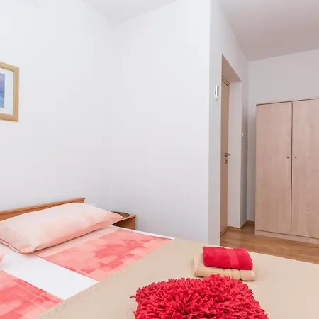 Karmen Apartamento